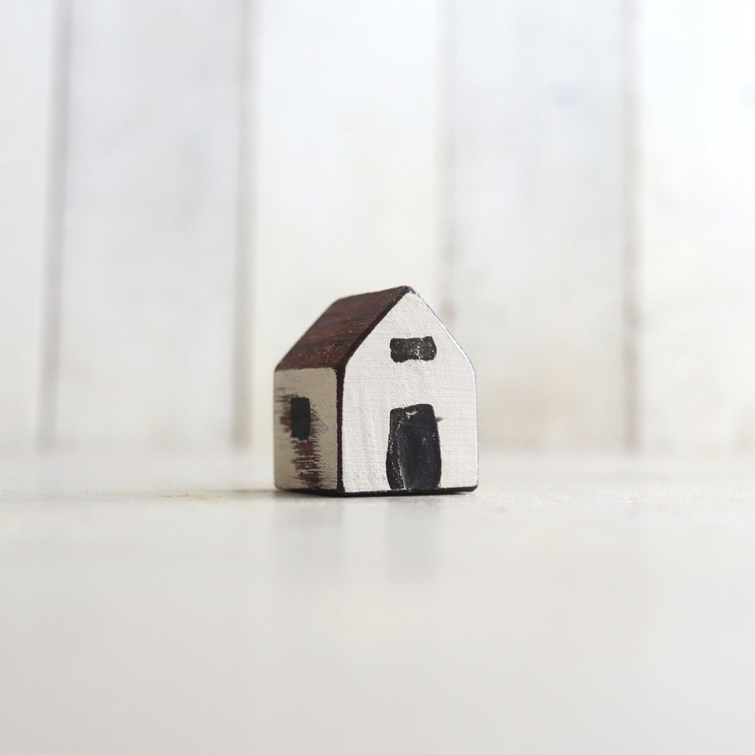 Tiny Wooden Houses