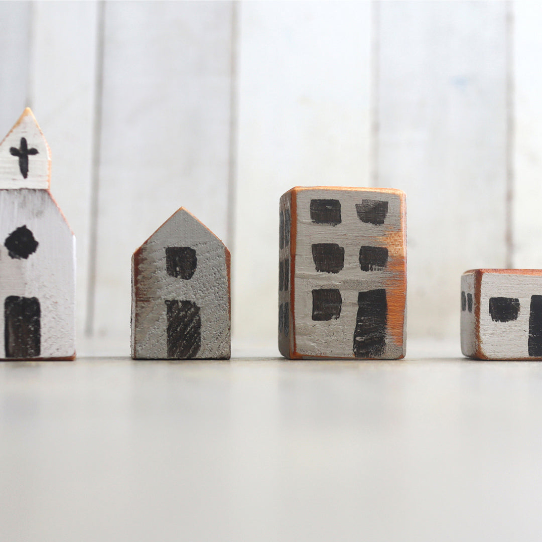 Tiny Wooden Houses